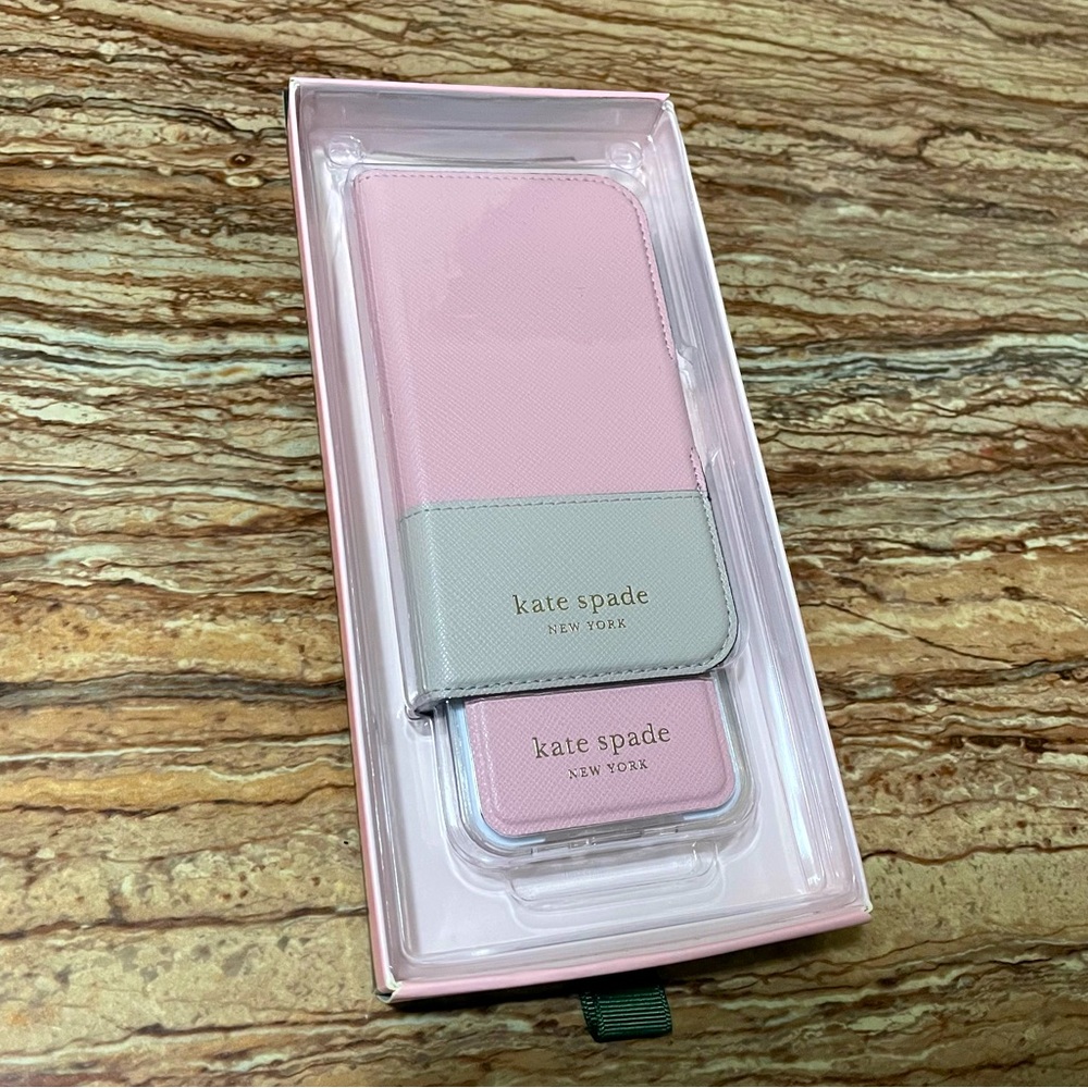 Kate Spade - Picture 5 of 5